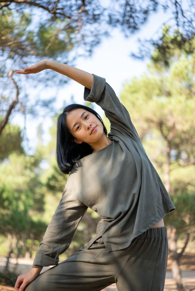 Jeda Kecil yang Ceria: Gerakan Ringan di Tengah Hari yang Membuat Mood Langsung Lebih Ringan dan Senang